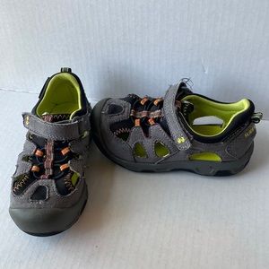 Surprize by stride rite boys sandals shoes